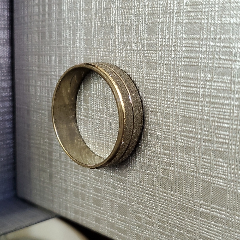 💥5/$25💥 Unisex gold ring